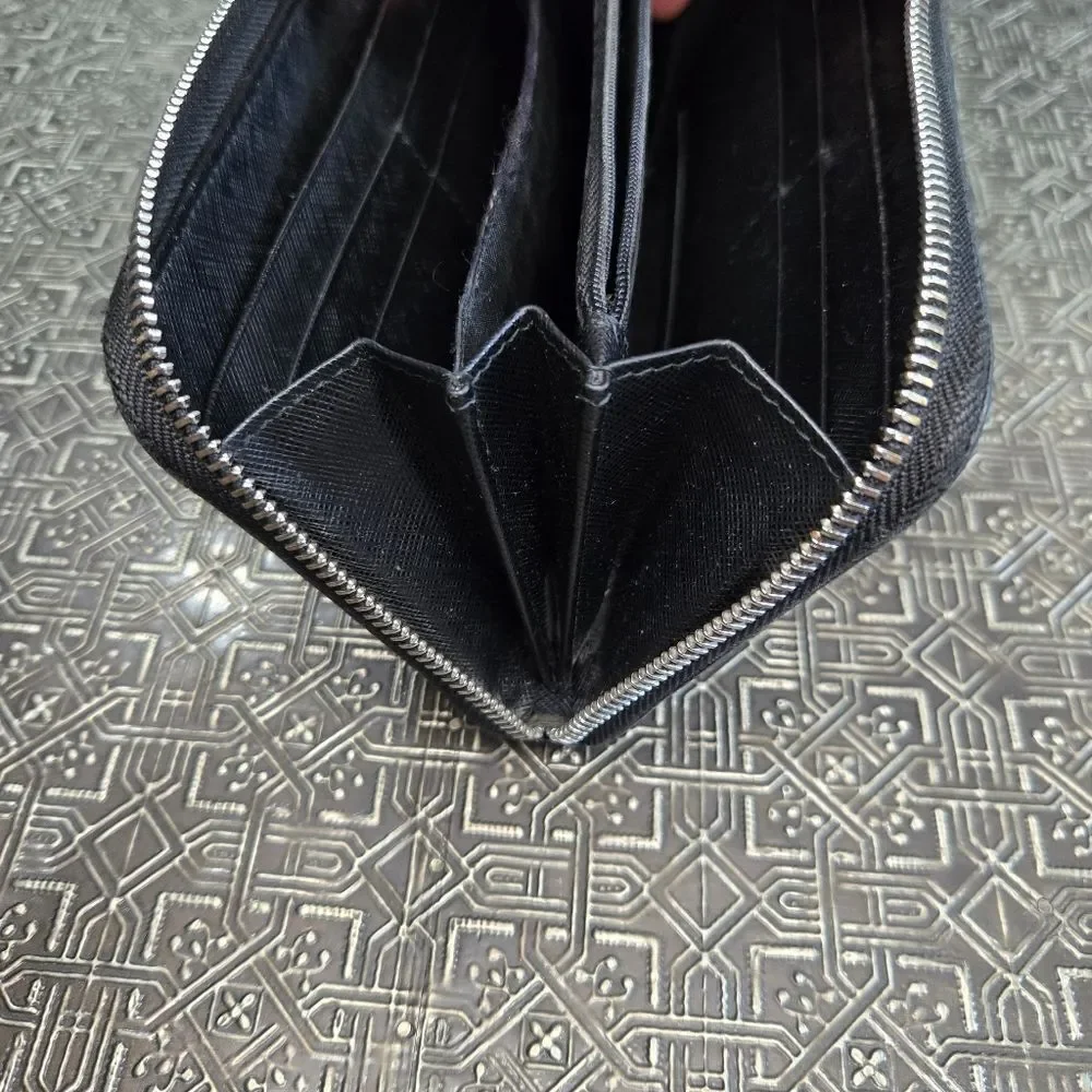 🐢 Salvatore Ferragamo Gancini   Wallet Zip Around Wallet Or Clutch. - Picture 11 of 12